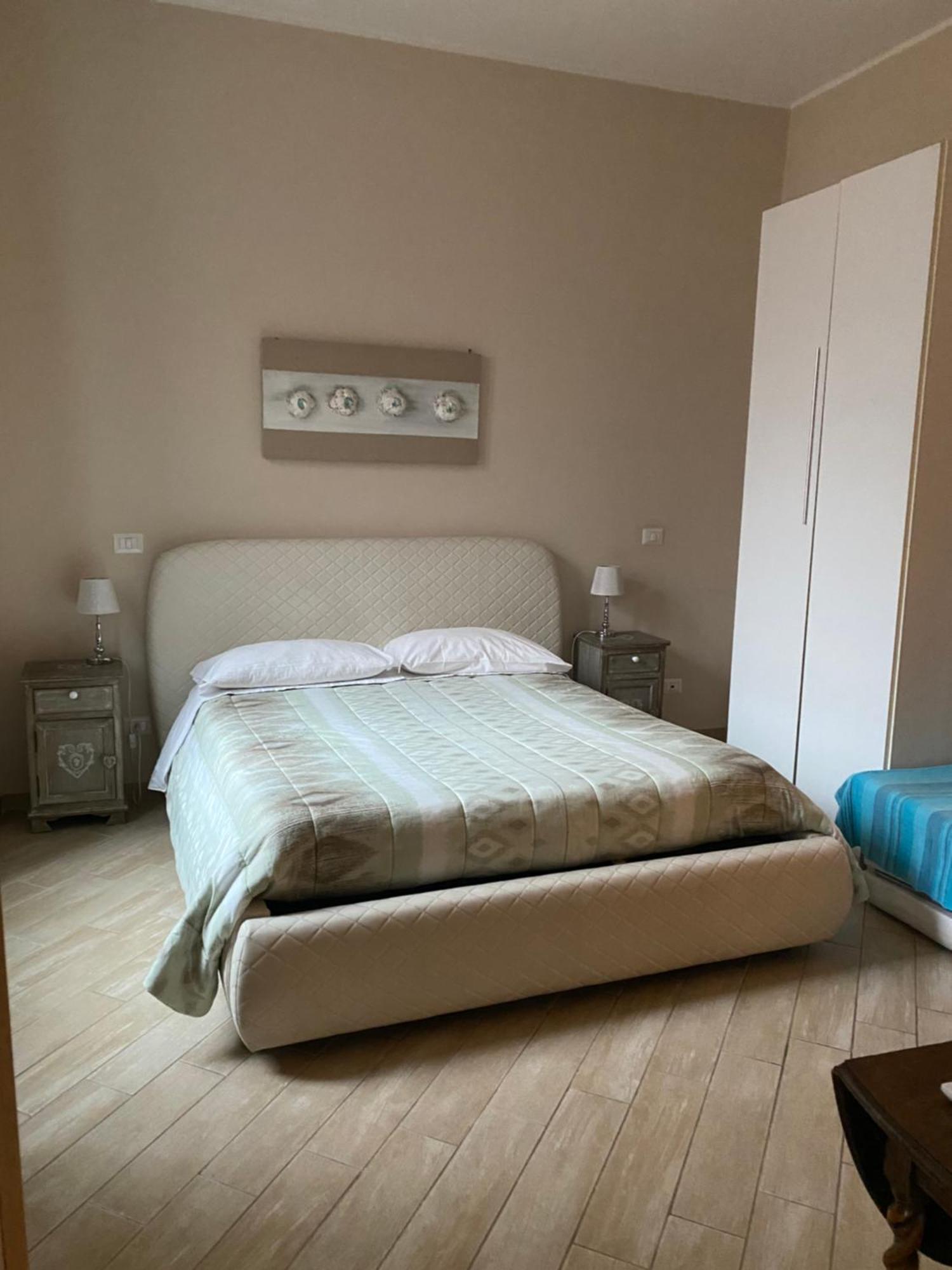 B&B Trastevere Il Vicolo ローマ エクステリア 写真